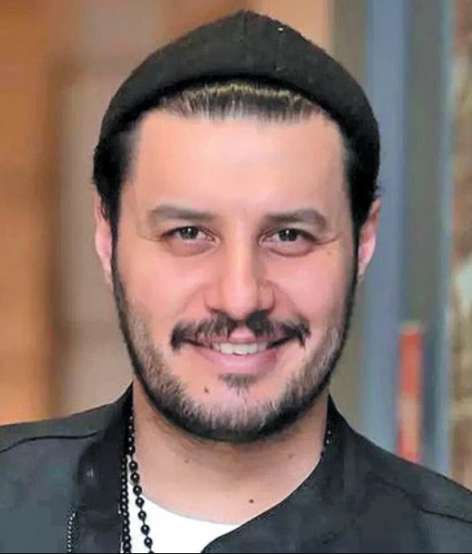 جواد عزتی